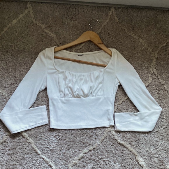 White Xs crop top from Shein - Picture 1 of 1
